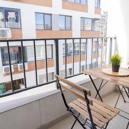 וארנה New Modern & Cozy Apartment With Free Parking מראה חיצוני תמונה